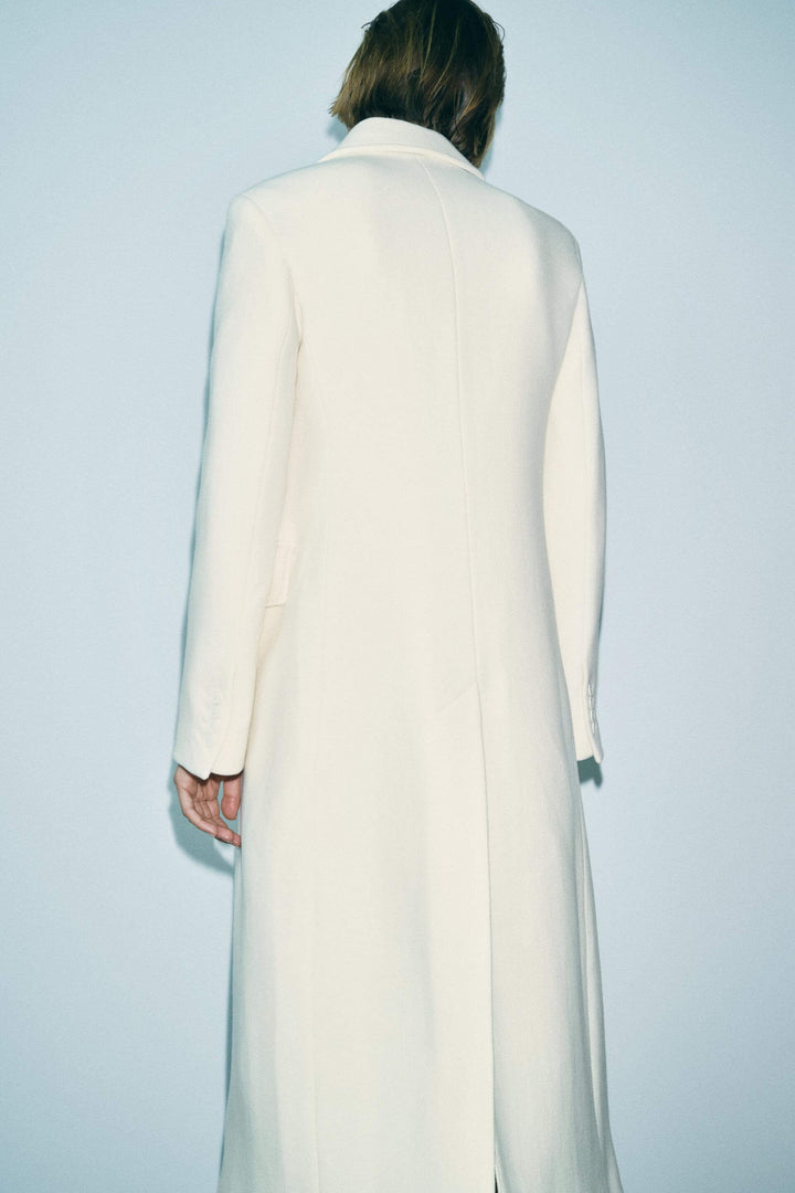 Stylish Wool Blend Overcoat for Women - Warm and Elegant Outerwear