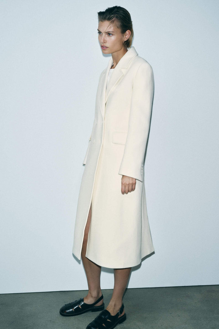 Stylish Wool Blend Overcoat for Women - Warm and Elegant Outerwear