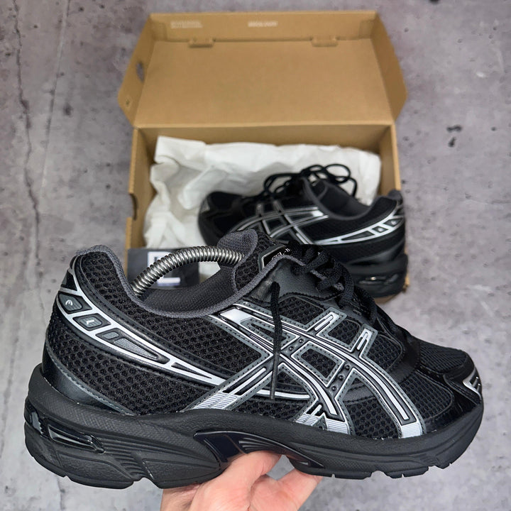 ASICS Black Gel-1130 Pure Silver Trainers