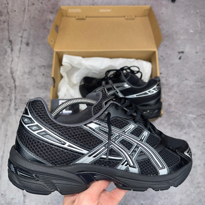ASICS Black Gel-1130 Pure Silver Trainers