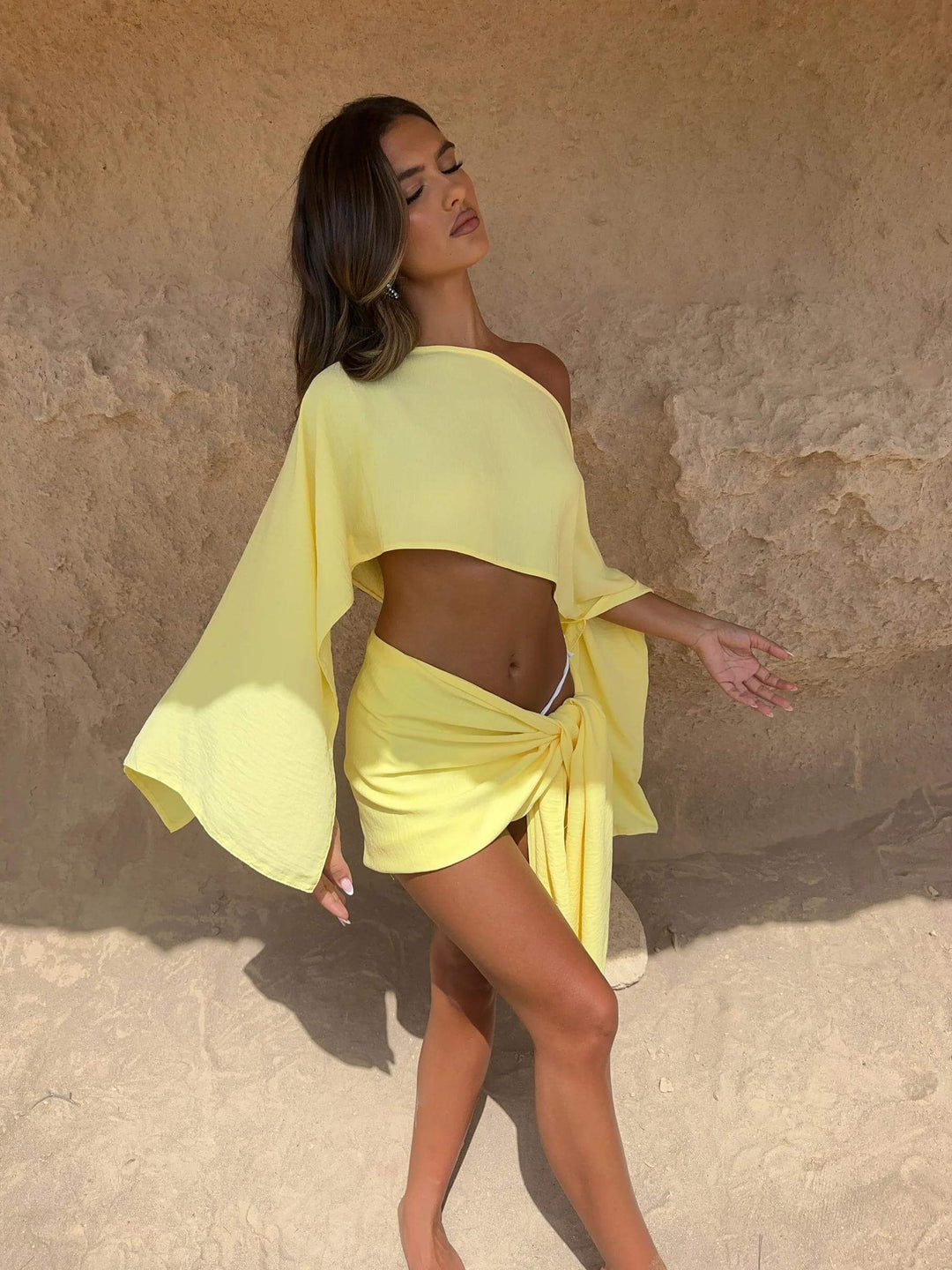 Women's Lightweight Linen Sarong Set for Beachwear and Resort Wear