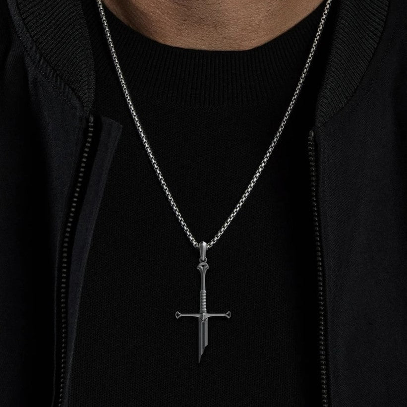 Unique Broken Sword Pendant Necklace - Stylish Gothic Jewelry for Men and Women