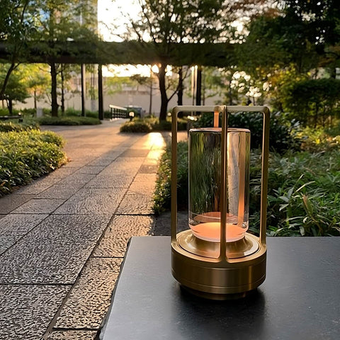 Luxurious & Elegant Wireless Table Lamp