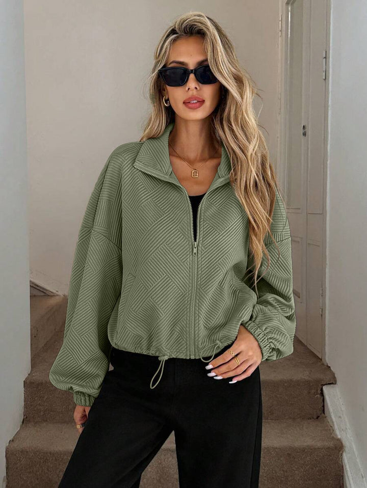 Women’s Loose Baseball Jacket – High Collar Zip-Up with Drawstring Hem