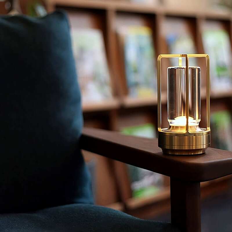 Luxurious & Elegant Wireless Table Lamp
