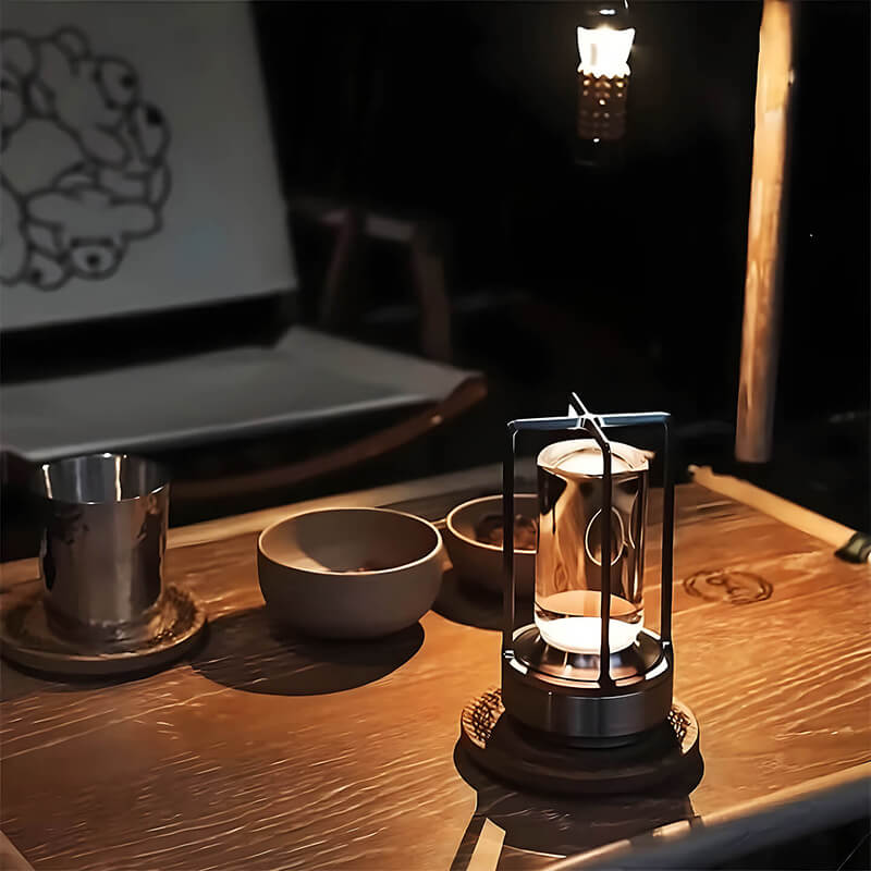 Luxurious & Elegant Wireless Table Lamp